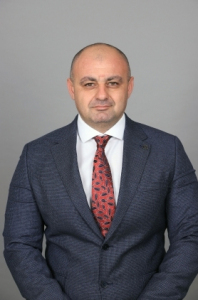 Рокади в ГЕРБ! Кой от Изпълнителната комисия си отива? 3 Илтер Бейзатов