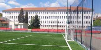 Средно училище "Иван Вазов"