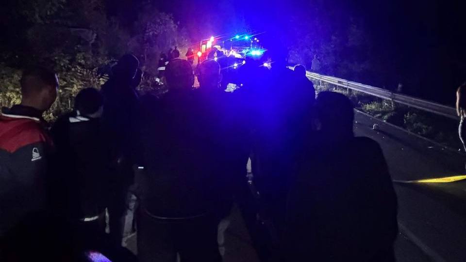 Трима души са пострадали при катастрофа във Врачанско съобщиха от