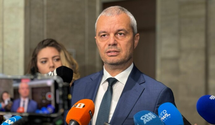 Костадин Костадинов