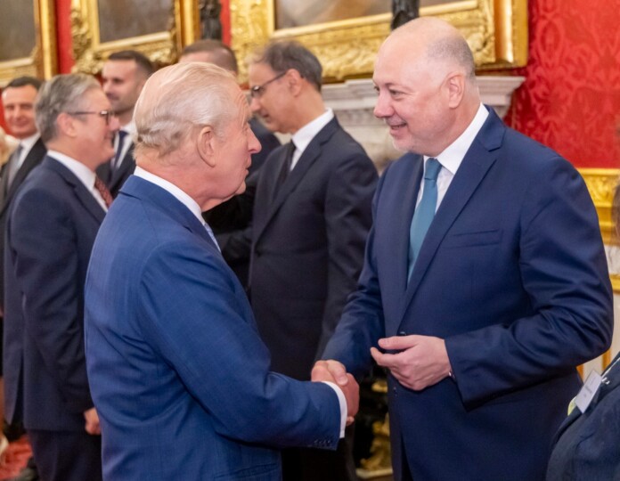 Крал Чарлз III и Росен Желязков Крал Чарлз III и Росен Желязков