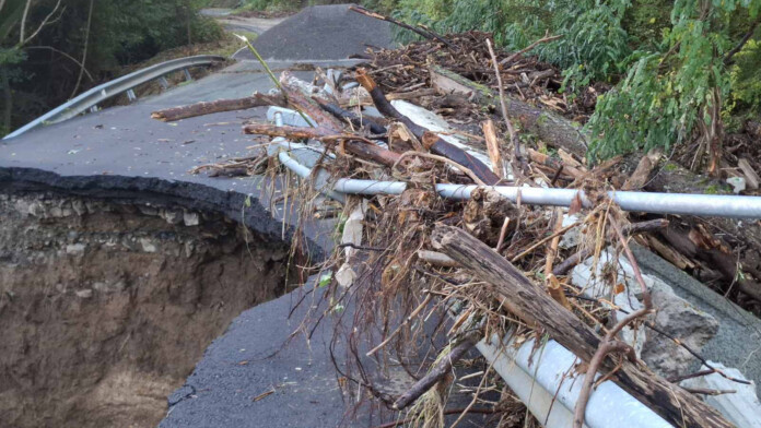 Мостът край Царево