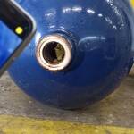 Над 25 кг канабис в газови бутилки: митничари задържаха българин на Е80 Над 25 кг канабис в газови бутилки