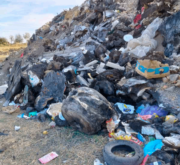 Нерегламентираното сметище