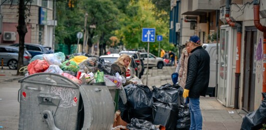 Почистването на боклука