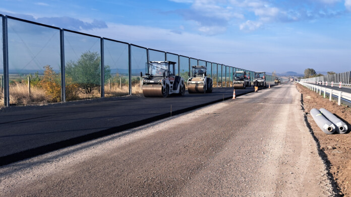 Ремонт на АМ "Тракия" Ремонт на АМ "Тракия"