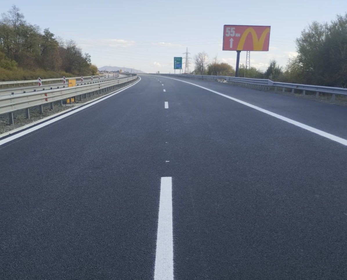 Днес в следобедните часове се възстановява движението в двете платна