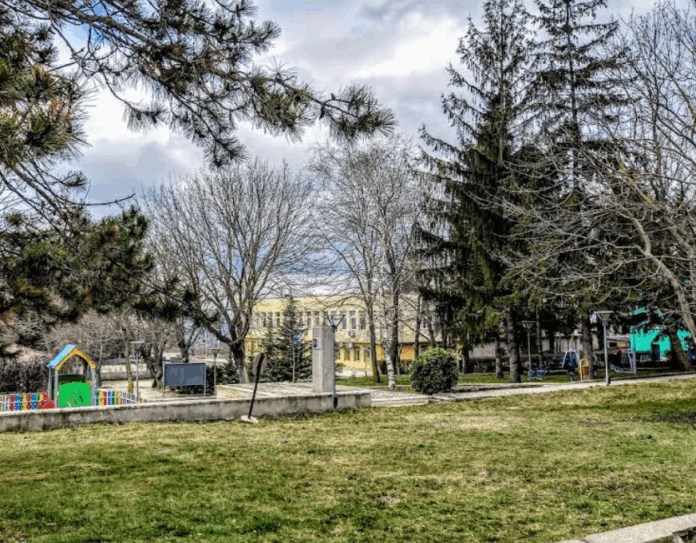 Село Аврен Село Аврен