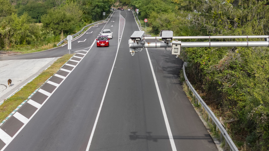 Още осем отсечки от републиканската пътна мрежа са сертифицирани за