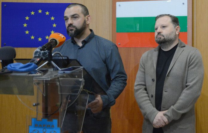 Илия Коев Илия Коев