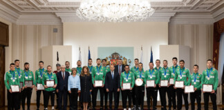 Румен Радев и националите