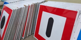 Брегови знаци