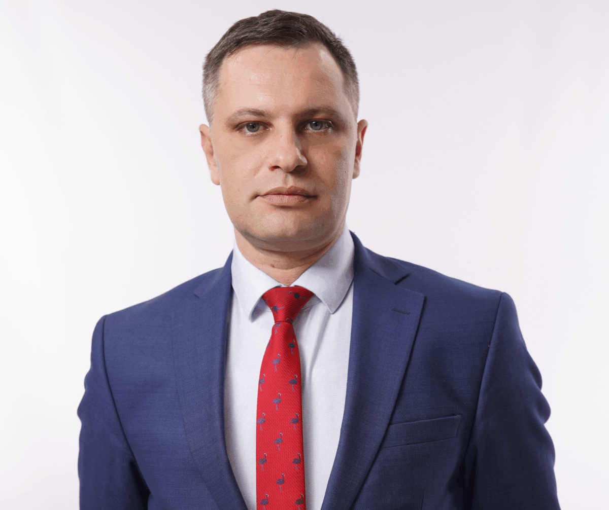 Организационният секретар на ВМРО – Българско национално движение Александър Сиди