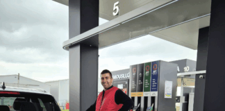 Бензиностанция в Сърбия