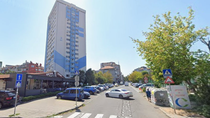 Жителите на блок 81 в бургаския квартал Лазур изпратиха официално