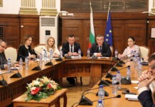 Земеделските стопани получават над 1 млрд. лв. през 2025 година Брифингът