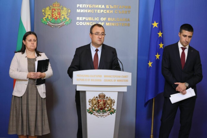 Брифингът Брифингът