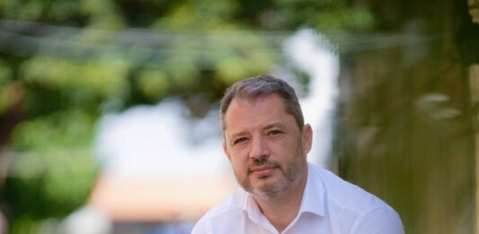 Делян Добрев