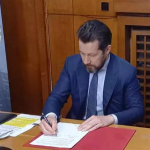 Евгени Маняхин