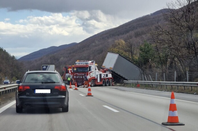 Катастрофа на АМ "Тракия" Катастрофа на АМ "Тракия"