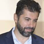 Кирил Петков