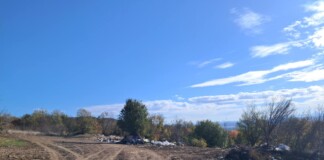 Незаконното сметище в Павликенско