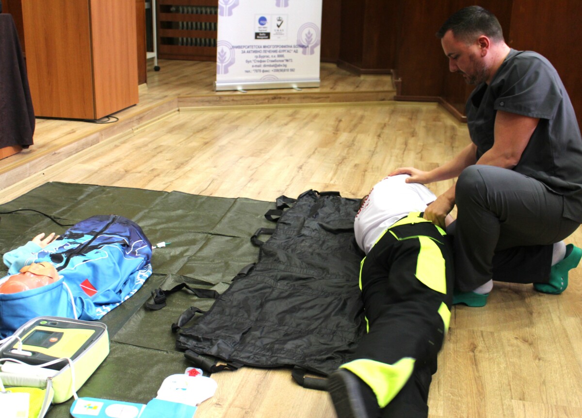 Обучение по първа помощ в УМБАЛ Бургас разсея най честите заблуди и