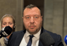 Петър Петров