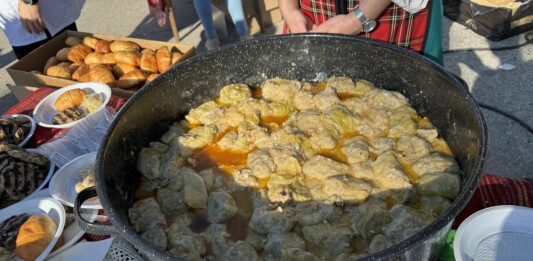 Празник на сармата в село Хотанца