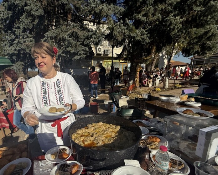 Празник на сармата в село Хотанца