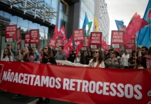 Масови протести в Португалия
