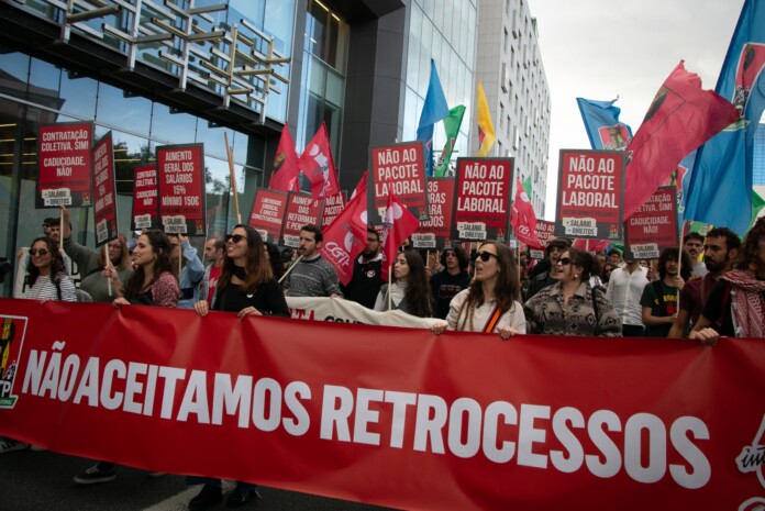 Масови протести в Португалия