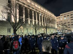 Кънев: „50 хиляди изпълниха триъгълника на властта“ – начало на нова протестна ера 1 Протестът пред НС
