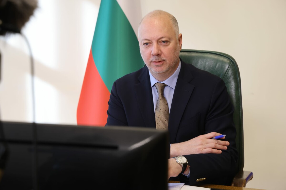 Като държава член на ЕС и съюзник в НАТО България