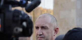 Румен Радев