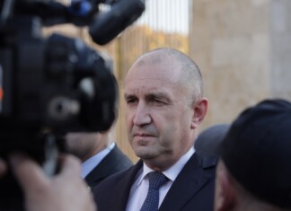 Румен Радев