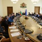 Министърът на икономиката предложи Румен Спецов за особен управител на „Лукойл“ Съветът по сигурността