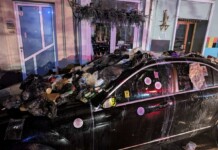 Служебният автомобил