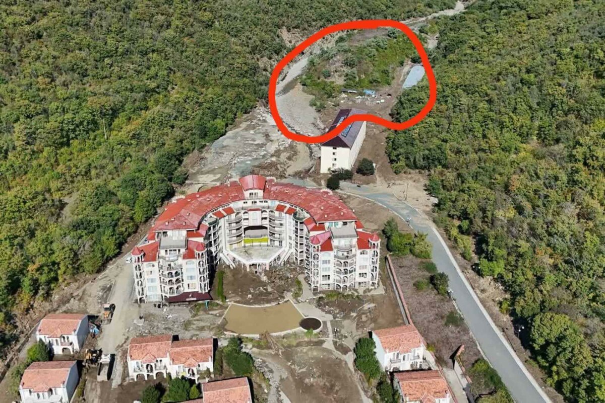 До съпредседателя на Зелено движение Даниела Божинова областния координатор на