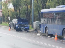 Тежка катастрофа между кола и автобус в Бургас по чудо не взе жертви Тежка катастрофа