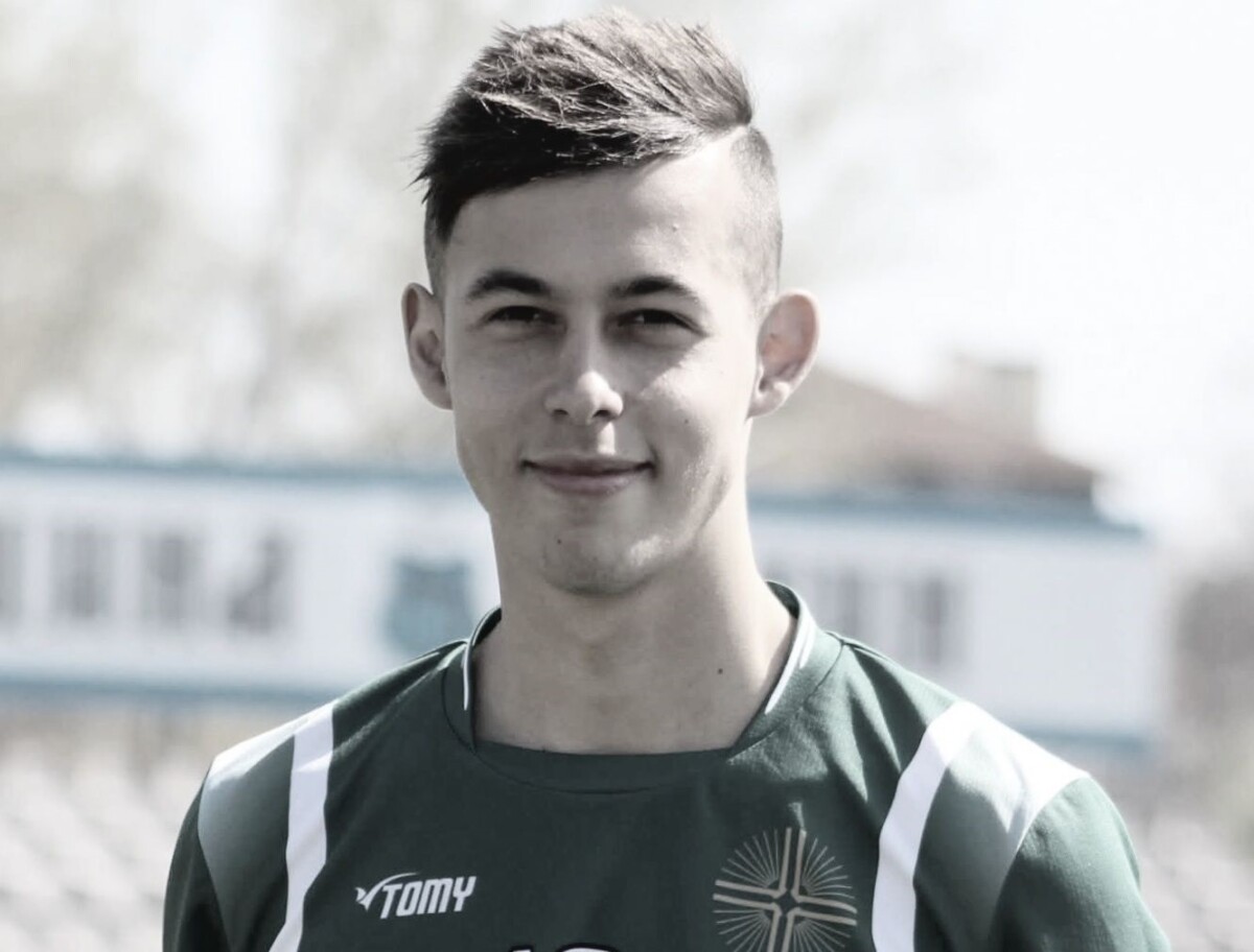 С огромна болка и тъга спортната и образователната общност във