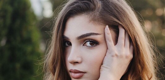 Анна Бодакова