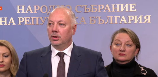 Брифингът в НС