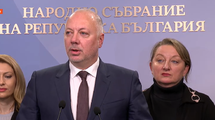 Премиерът Росен Желязков потвърди преди броени минути че кабинетът подава