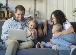 Данъчни облекчения за родители