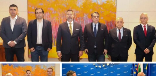 Срещи на представители на ПП-ДБ, ДПС и Бойко Борисов с Кристофър Смит