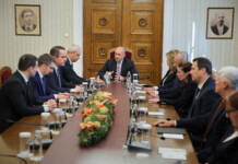 На консултациите при президента: „Възраждане“ поиска бързи предсрочни избори Консултациите с "Възраждане"