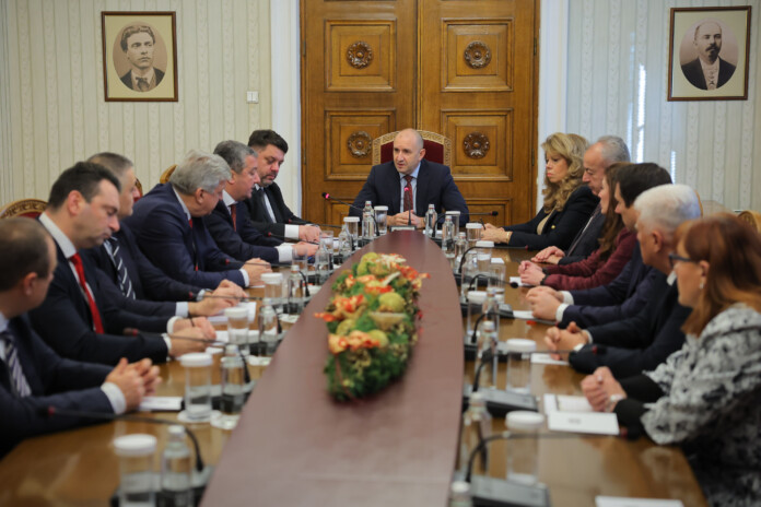 Консултация между президента Румен Радев и БСП