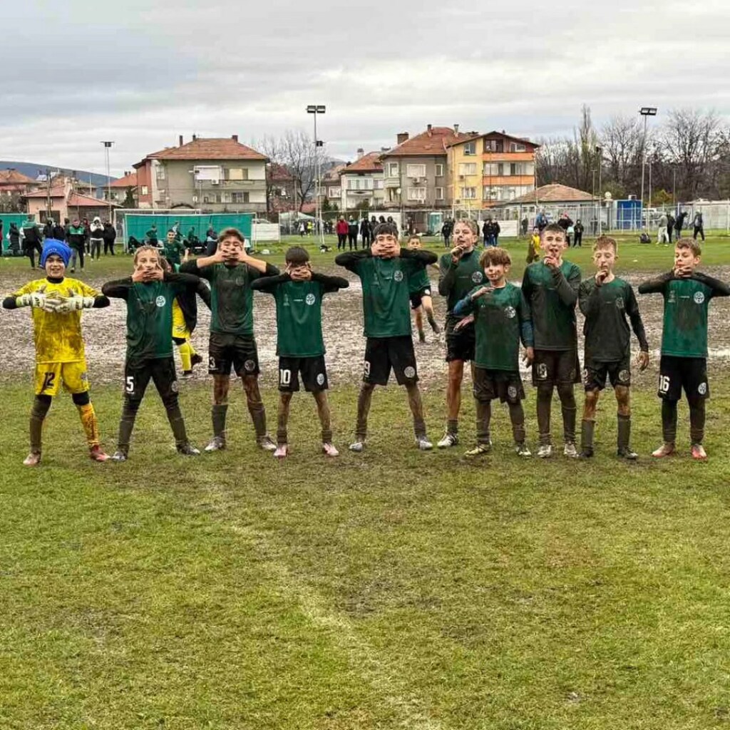 Отборът на Крум Костадинов