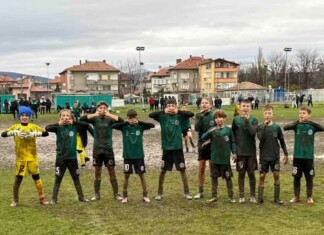 Отборът на Крум Костадинов